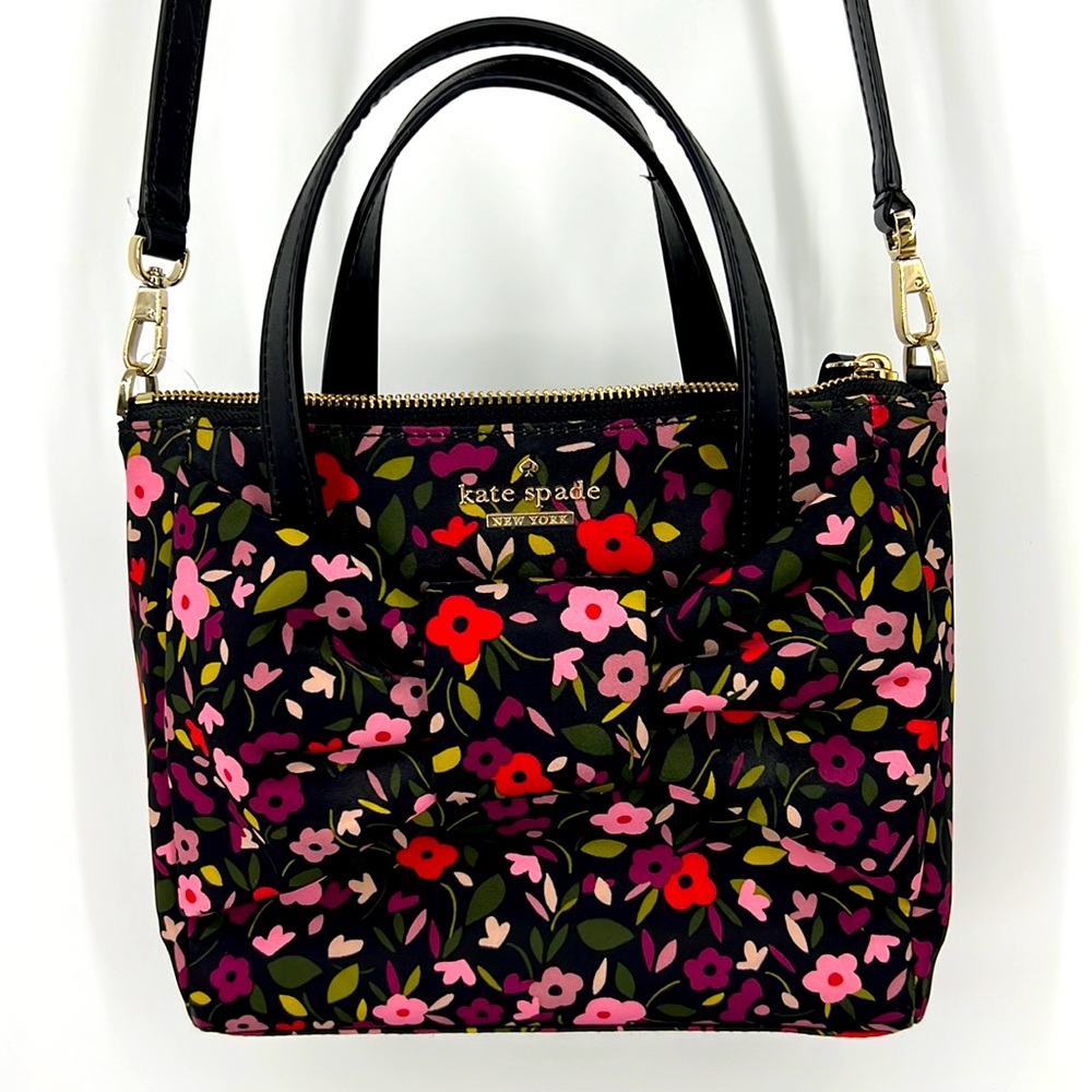 Kate Spade New York
HARING LANE JAN SATCHEL NEW